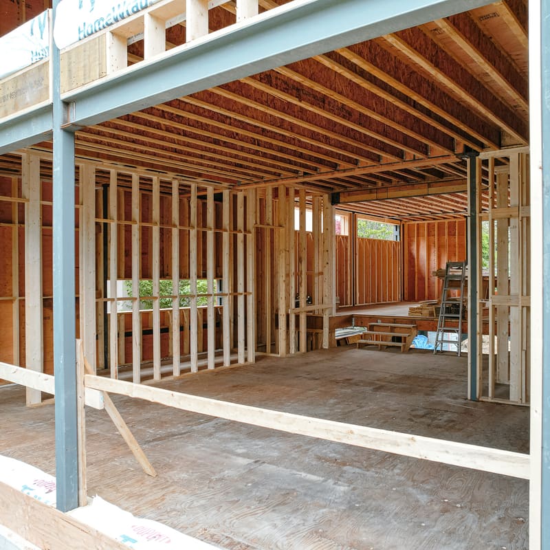 Steel HSS column installation